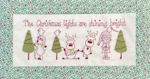 Fig 'n' Berry Creations ~ The Christmas Lights are Shining Bright~pattern