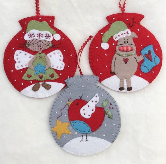 Fig 'n' Berry Creations ~ Christmas Bauble Ornaments