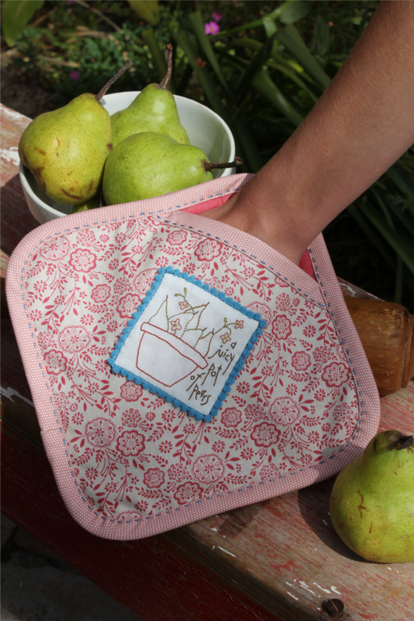 Hatched & Patched ~ The Pear Pot holder~ pattern