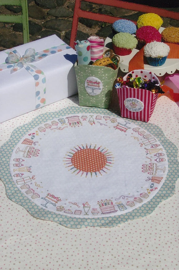 Hatched & Patched ~Let's Celebrate~ pattern – MillyMac Supplies